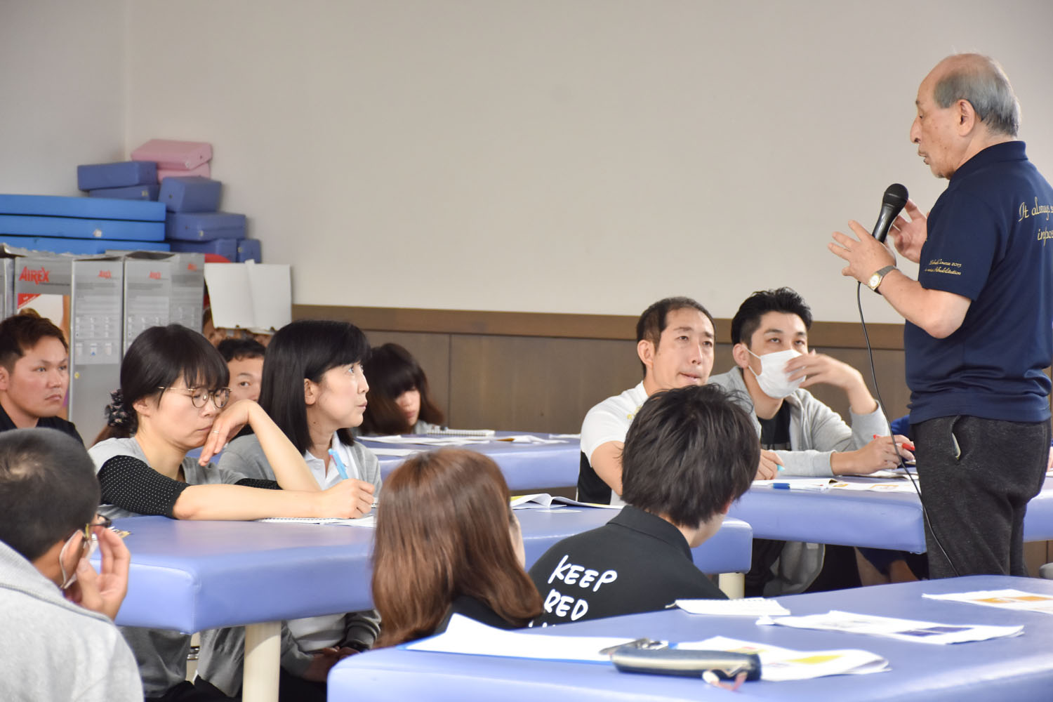 慢性期リハビリ合同症例研究会の様子